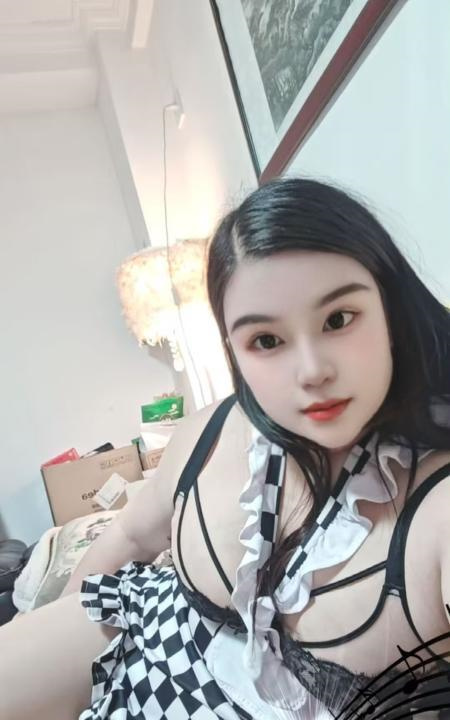 广州大肥臀灵灵