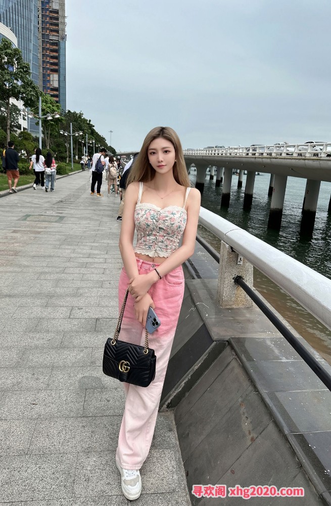 思明区小九月美女老师