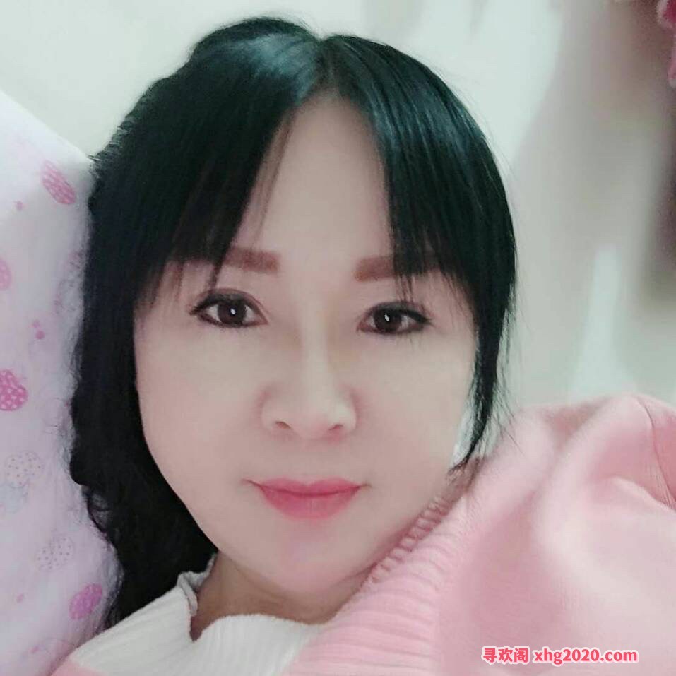 黑丝晓悦