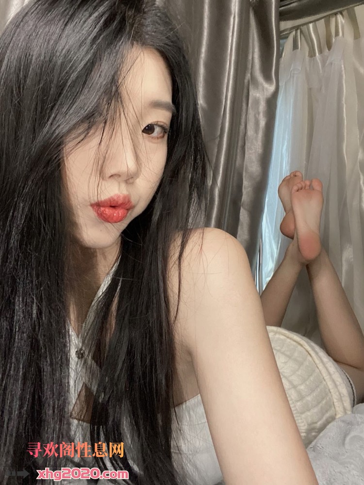 刚出来年轻的小妮妹妹