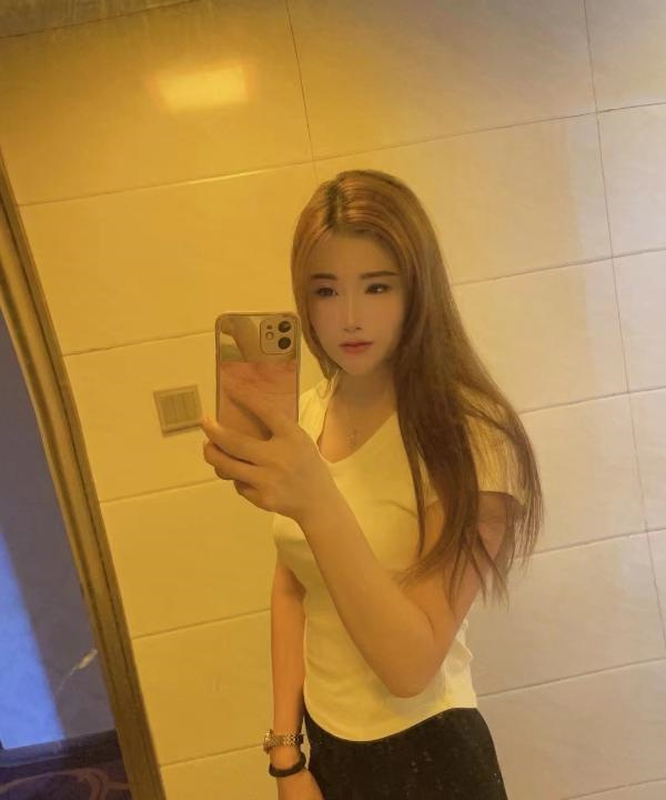苗条老师阿美