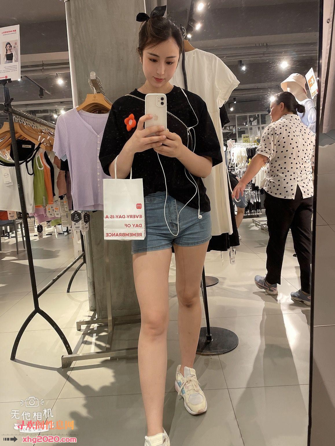 太原长腿丰满小少妇