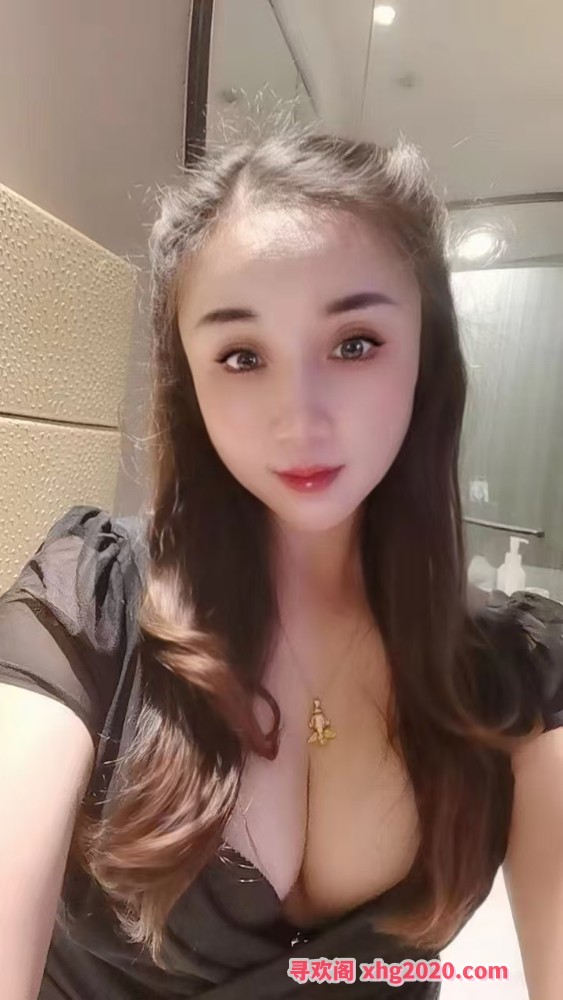 可双飞安安