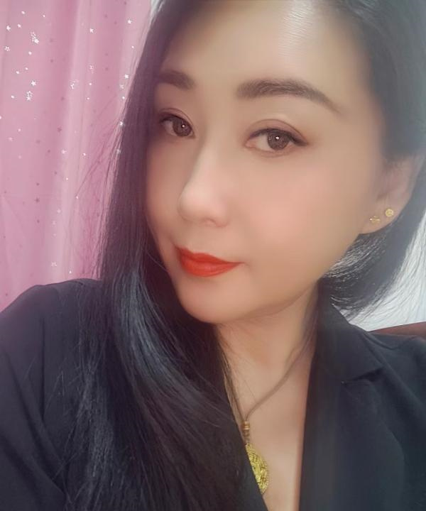 潮吹骚妇