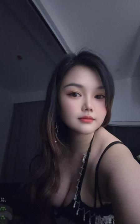 肥臀大奶e妹
