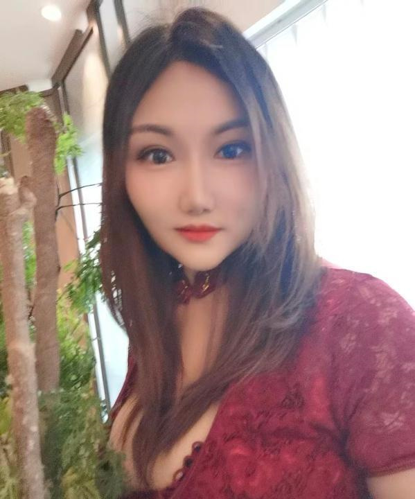 福永泄火少妇