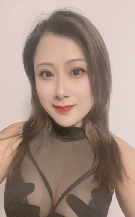 闵行大胸骚人妻