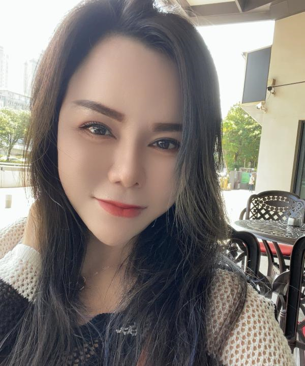 大奶御姐陆香