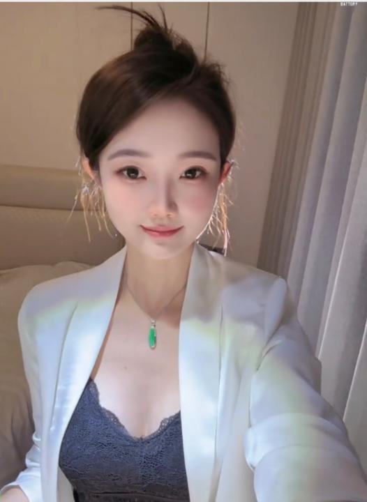 口碑还不错的妹子