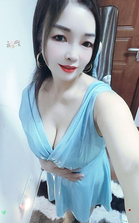 泄火荡妇小芳芳