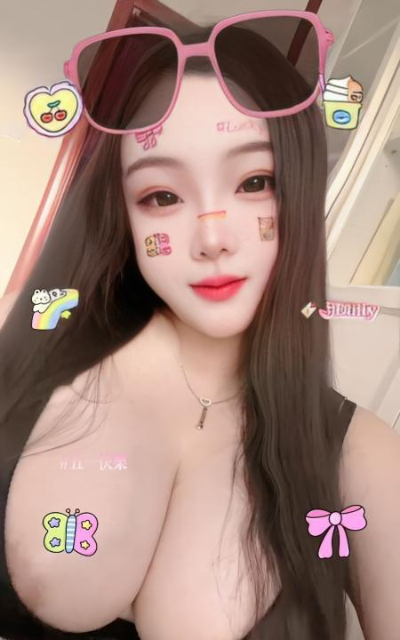 巨乳小坦克泡泡