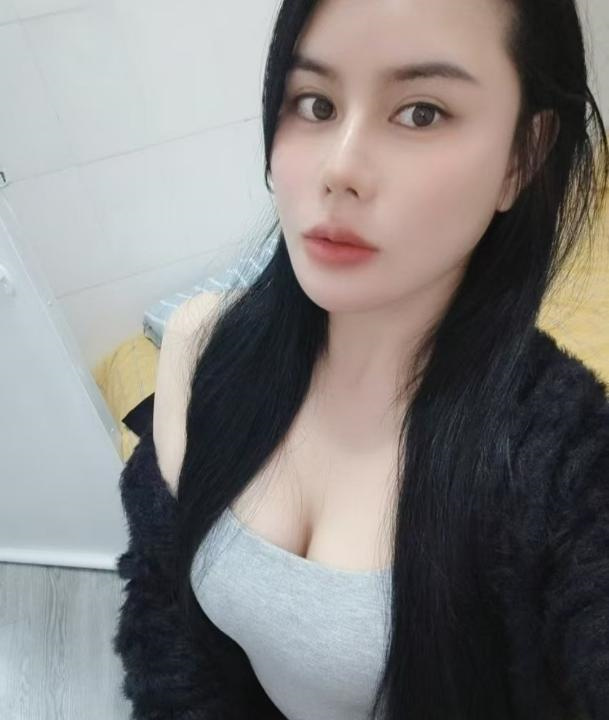 福田兼职性感翘臀老师