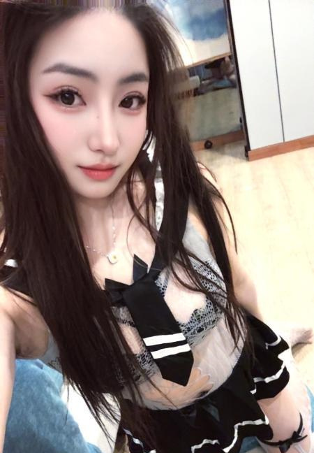 可接吻叶子小妹妹