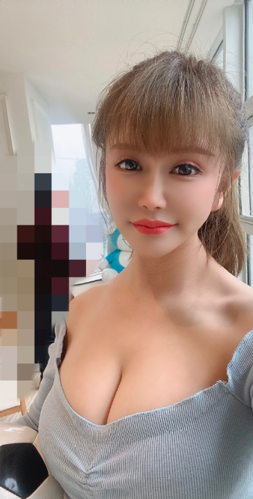 爱深喉的小骚妇