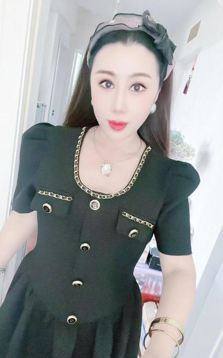 性价比的小少妇