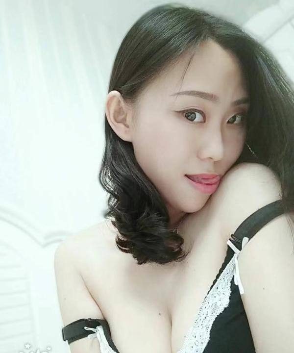 上城骚系魅惑女