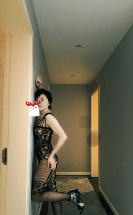 黄泥磅健身翘臀良家