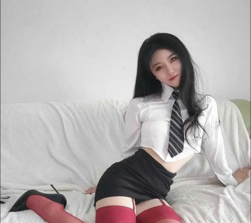 喜子老师可制服