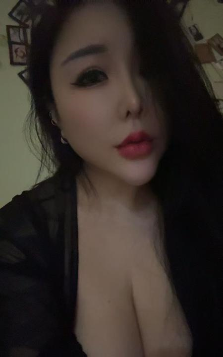 栖霞御姐小野猫