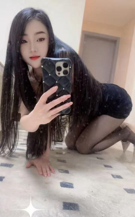 体验双飞的快乐