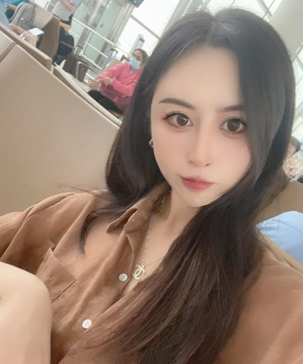 禅城长腿靓颖