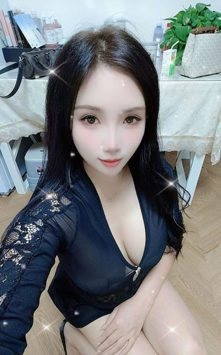 甜美风骚少妇彤彤