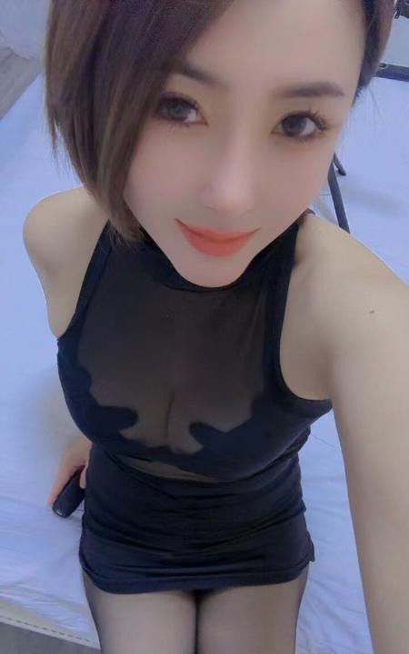 姑苏短发御姐