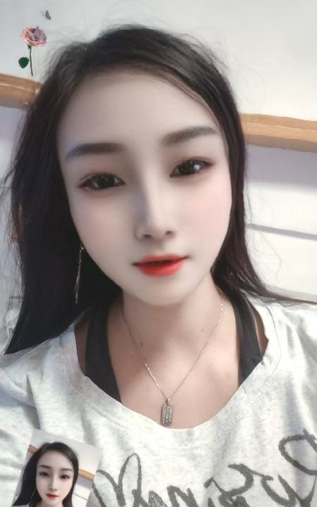 性价比大胸妹子