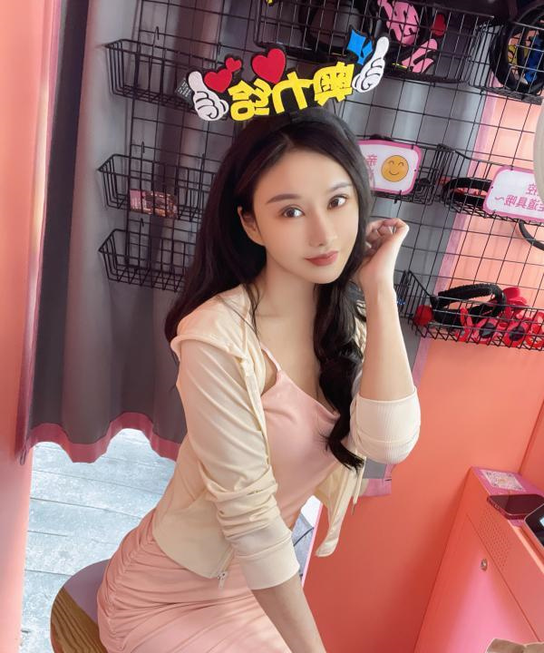情趣骚妇雅彤