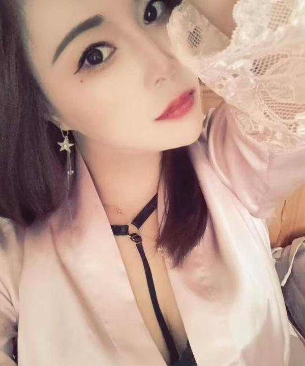 南京鼓楼烧妇