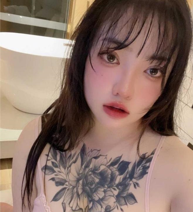 究极骚女