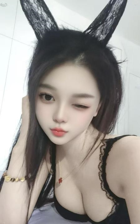 滨江会潮喷的楚涵