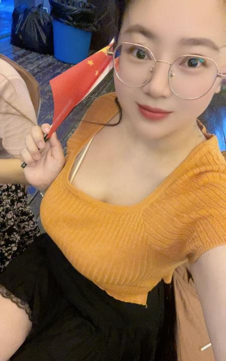 光谷F真大胸琦琦