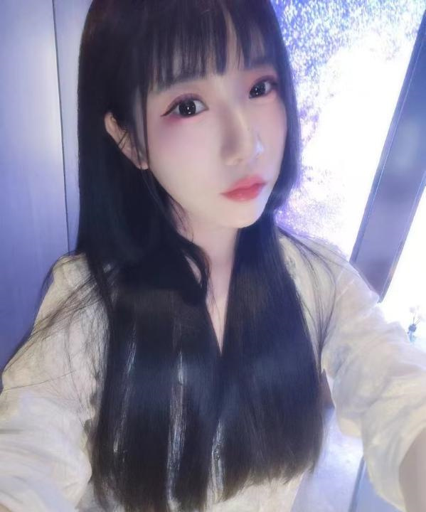 大个小美女