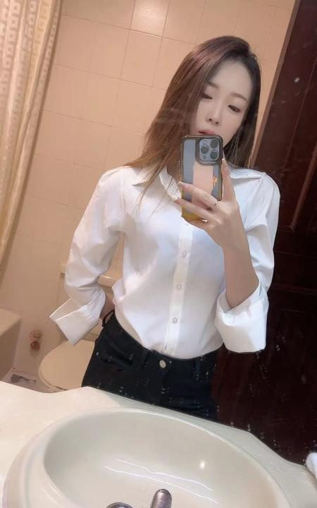 天河苗条妹夏璐