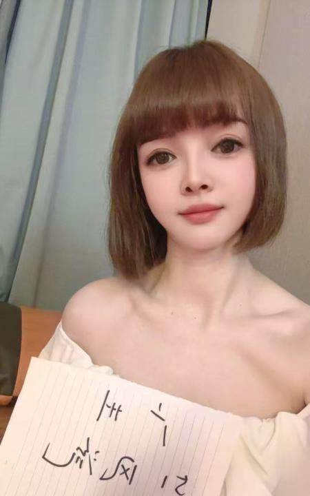 白云小小