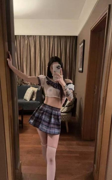 性感制服西西