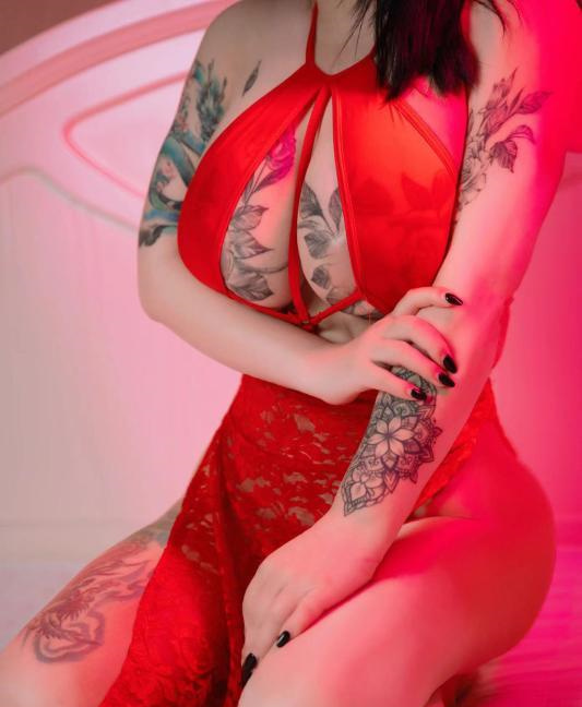 E奶硚口妙妙