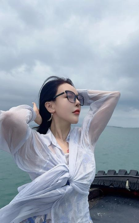 天河潭村风骚筱桐