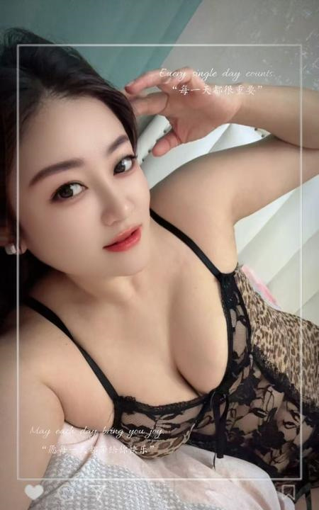 口爆颜射大波妹