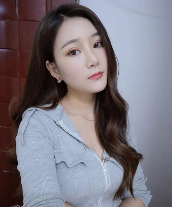 静安小妲己妮娜