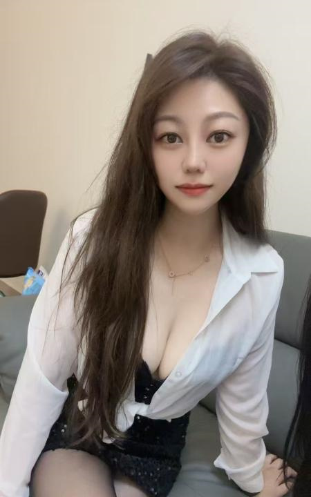 蜀山骚气冲天大奶妹