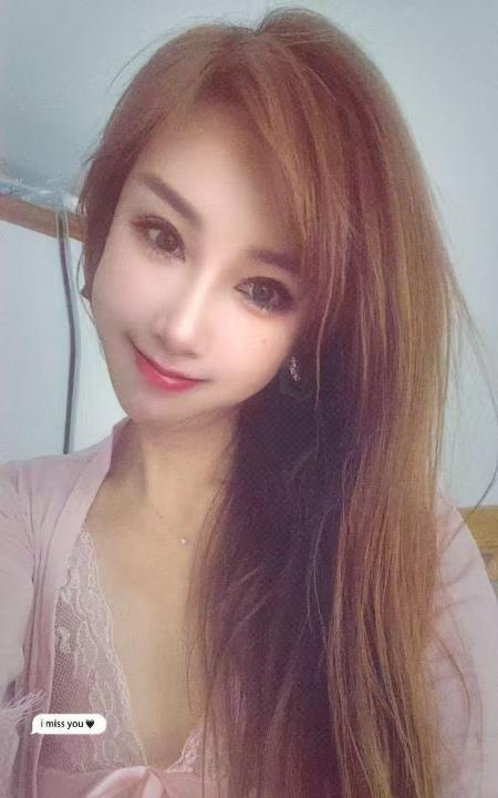 性感微熟骚妞