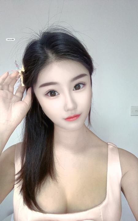 性感小蛮腰思甜