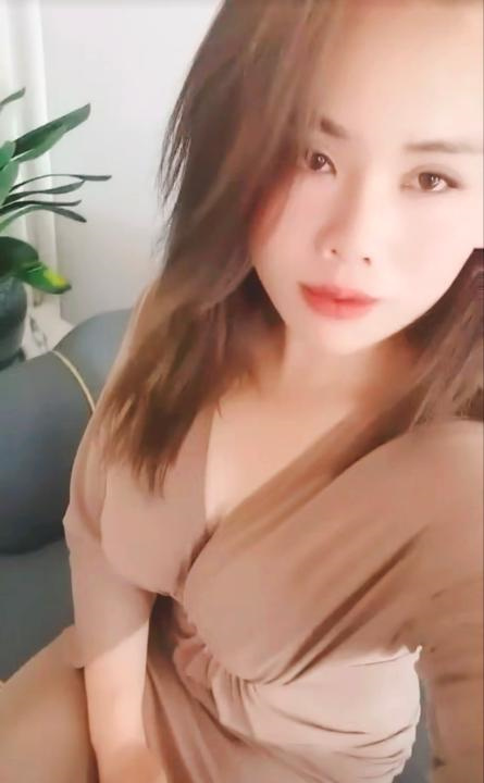 方庄乳神老师小月
