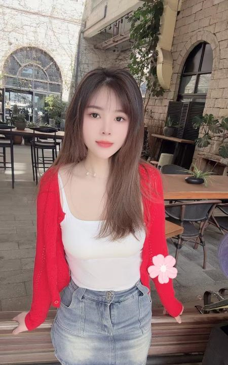 海珠轻熟大波莎姐