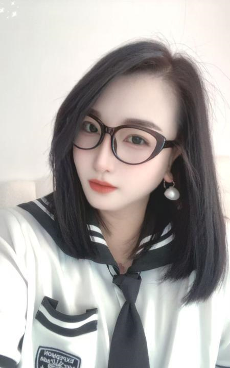 深喉锁喉女神姐姐