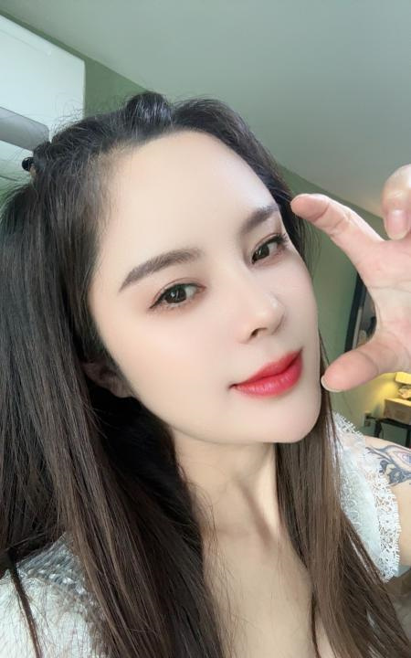 性感少妇诺兰